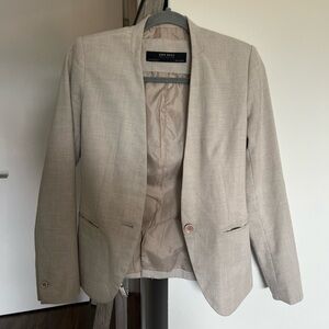 Zara Light Beige Collarless Single-Button Blazer